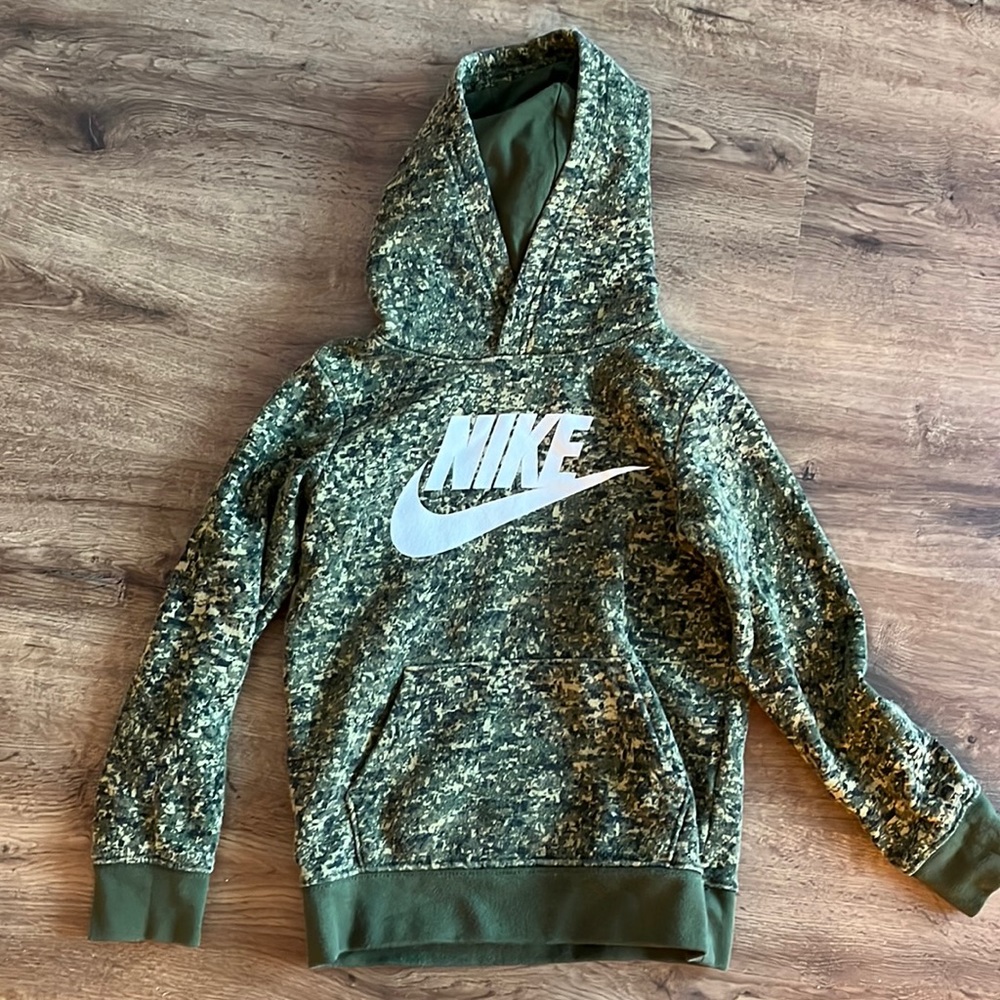 Nike hoodie